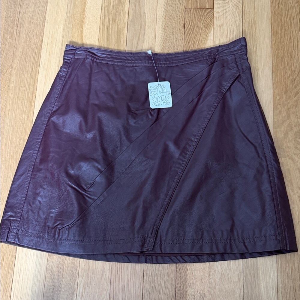 Elegant Purple Leather Skirt